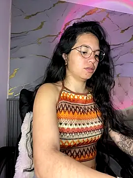 Snapshot of Rosita_forever_ chatting on 10-09-25, 02:15 Rosita forever online show from 10-09-25, 02:15