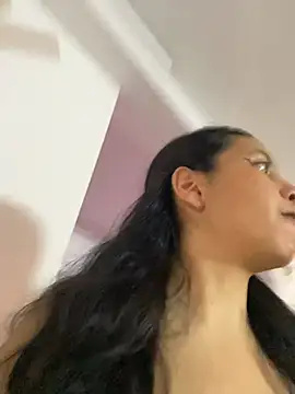 Rosita forever  online show from 05-21-26, 04:58