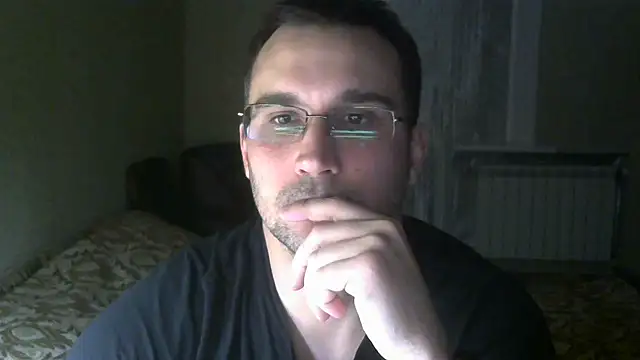 Snapshot of Sanderx chatting on 01-18-25, 09:02 Sanderx online show from 01-18-25, 09:02