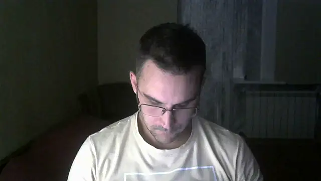 Snapshot of Sanderx chatting on 02-02-25, 08:41 Sanderx online show from 02-02-25, 08:41