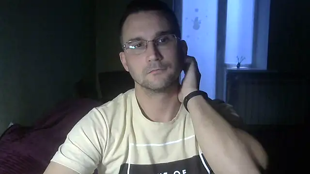 Snapshot of Sanderx chatting on 02-04-25, 01:27 Sanderx online show from 02-04-25, 01:27