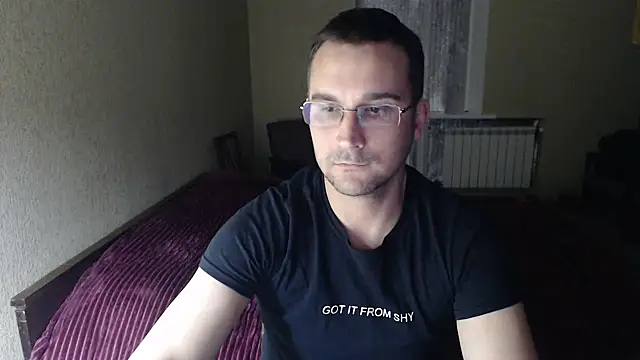 Snapshot of Sanderx chatting on 02-18-25, 08:25 Sanderx online show from 02-18-25, 08:25