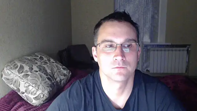 Snapshot of Sanderx chatting on 03-05-25, 07:17 Sanderx online show from 03-05-25, 07:17