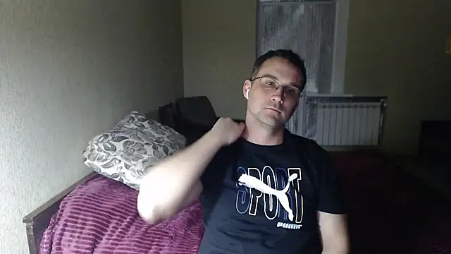 Snapshot of Sanderx chatting on 03-07-25, 07:16 Sanderx online show from 03-07-25, 07:16