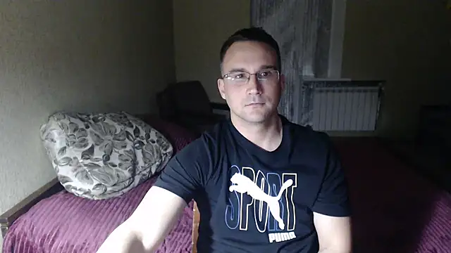 Snapshot of Sanderx chatting on 03-15-25, 12:15 Sanderx online show from 03-15-25, 12:15