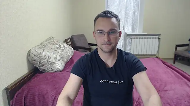 Snapshot of Sanderx chatting on 03-17-25, 07:26 Sanderx online show from 03-17-25, 07:26