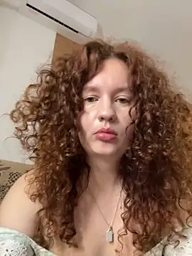 Snapshot of Anna_Desire_ chatting on 09-14-25, 03:55 Anna Desire online show from 09-14-25, 03:55