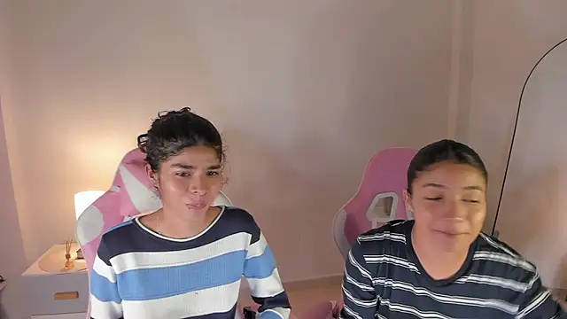 martina roldam online show from 09-27-25, 02:16