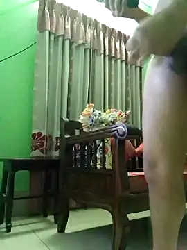 Snapshot of GildanK18 chatting on 03-22-25, 09:10 GildanK18 online show from 03-22-25, 09:10