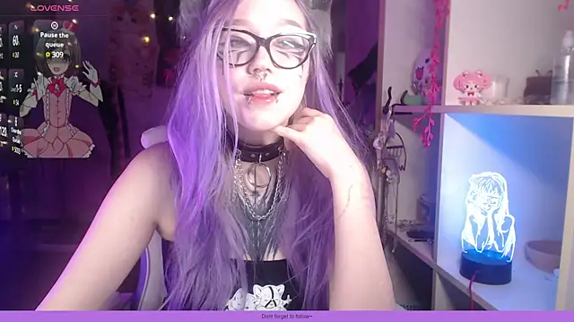 Snapshot of chloe_crystall_killer chatting on 02-20-25, 07:55 chloe crystall killer online show from 02-20-25, 07:55