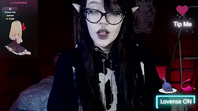 Snapshot of chloe_crystall_killer chatting on 09-24-25, 01:20 chloe crystall killer online show from 09-24-25, 01:20