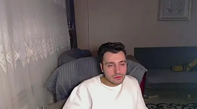 handsomeee04 online show from 01-24-25, 02:49