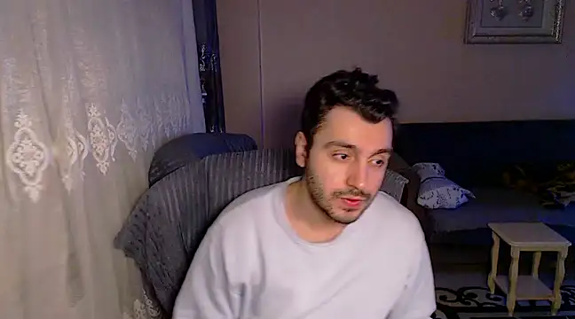 handsomeee04 online show from 02-20-25, 10:37