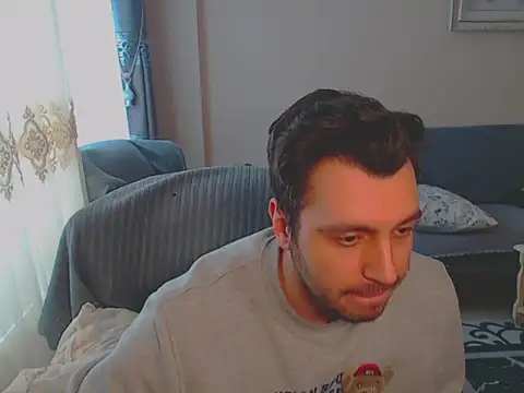 handsomeee04 online show from 02-25-25, 02:44