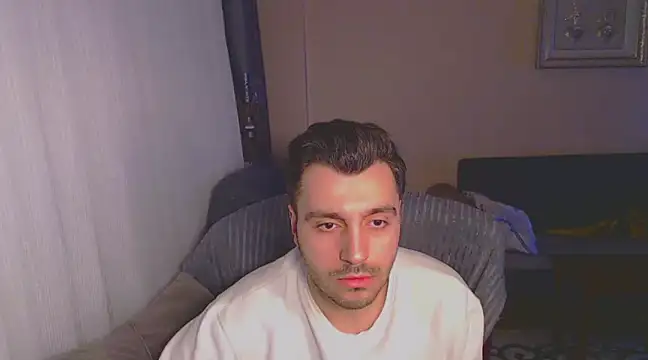 handsomeee04 online show from 02-28-25, 05:04