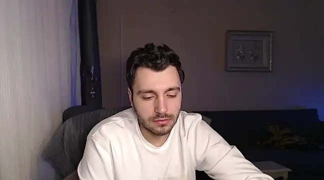 handsomeee04 online show from 03-19-25, 10:20