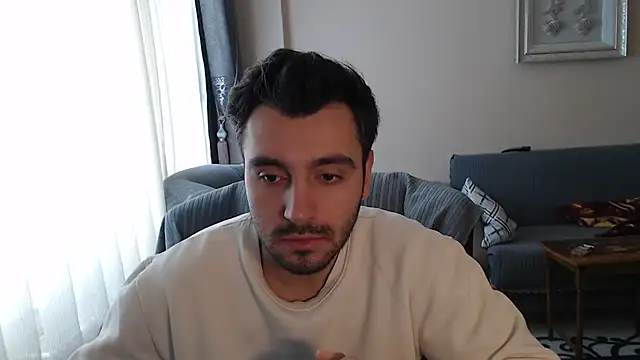 handsomeee04 online show from 10-12-25, 01:10