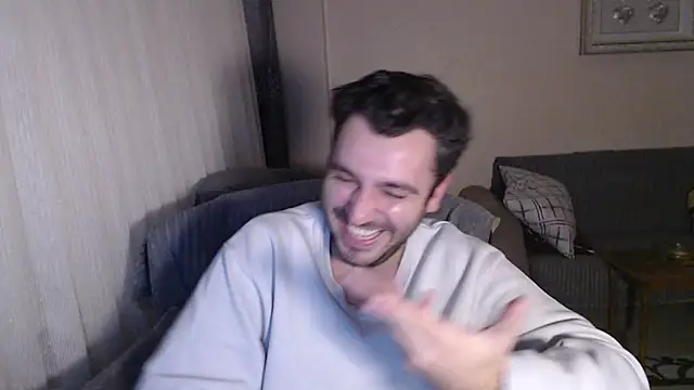 handsomeee04 online show from 10-27-25, 04:11