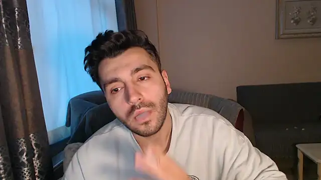 handsomeee04 online show from 11-11-25, 02:39