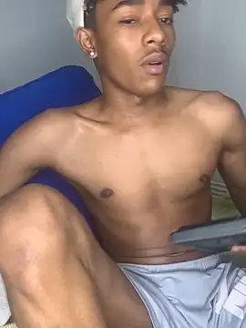 Boy cock18 online show from 01-06-25, 05:19