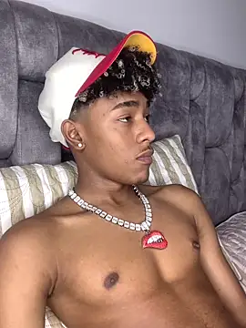 Boy cock18 online show from 01-10-25, 10:36