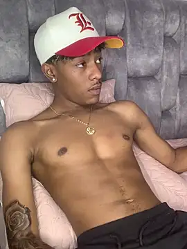 Boy cock18 online show from 01-13-25, 07:53