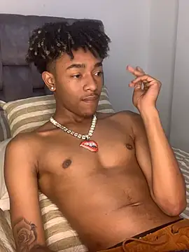 Boy cock18 online show from 03-05-25, 06:33