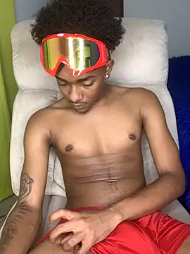 Boy cock18 online show from 10-16-25, 06:09