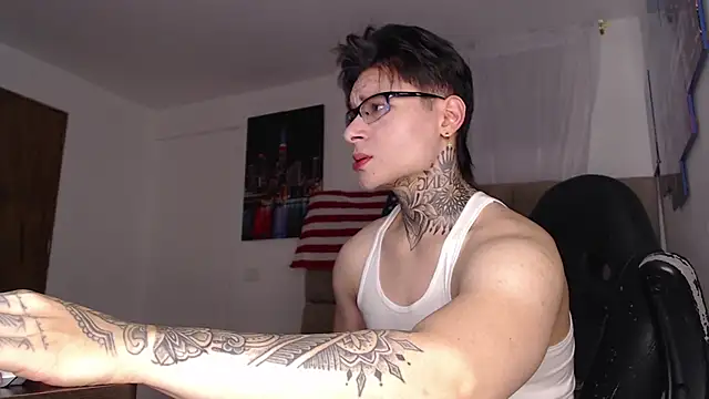 Snapshot of DennisWalkerr chatting on 03-16-25, 12:12 DennisWalkerr online show from 03-16-25, 12:12