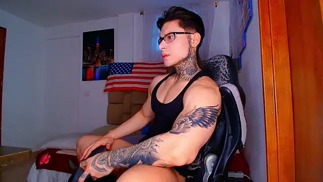 DennisWalkerr online show from 07-21-26, 11:07