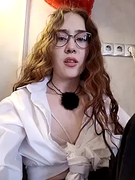 Snapshot of SashaMeow chatting on 02-15-25, 11:58 SashaMeow online show from 02-15-25, 11:58