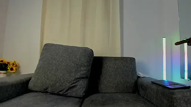 Abril jones10 online show from 02-08-25, 06:12