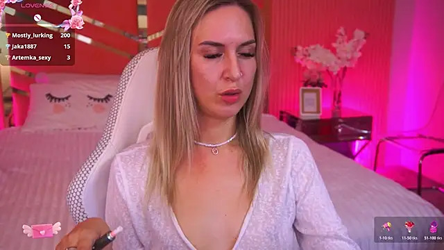 LovelyMollyy online show from 11-03-25, 06:03