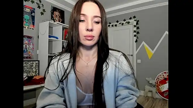 Snapshot of One_of_the_girls chatting on 02-22-25, 06:52 One of the girls online show from 02-22-25, 06:52