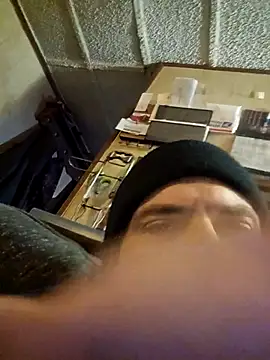 zaneporter46 online show from 03-09-25, 10:52