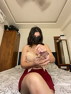 Snapshot of ahista chatting on 07-27-26, 07:10 ahista online show from 07-27-26, 07:10