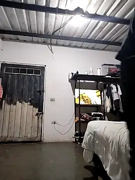 Snapshot of crazysex095 chatting on 01-01-25, 05:22 crazysex095 online show from 01-01-25, 05:22