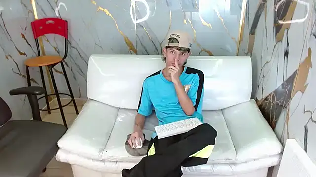 andy dan18 online show from 04-17-26, 07:50