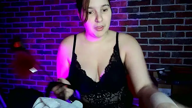 Heleneecesmecs2 online show from 01-01-25, 01:04