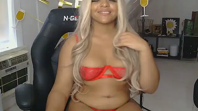 Snapshot of jaslenelovely chatting on 12-31-24, 07:29 jaslenelovely online show from 12-31-24, 07:29