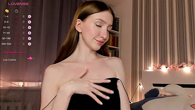 Awwwrora online show from 01-03-25, 01:47