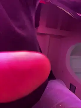 Snapshot of El_Titan1998 chatting on 03-11-25, 01:01 El Titan1998 online show from 03-11-25, 01:01