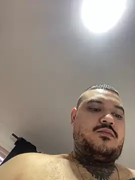 Snapshot of El_Titan1998 chatting on 03-17-25, 12:25 El Titan1998 online show from 03-17-25, 12:25