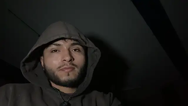 Snapshot of Beboteejoel chatting on 10-02-25, 04:19 Beboteejoel online show from 10-02-25, 04:19