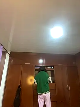 BlueStoneX online show from 10-23-25, 06:56