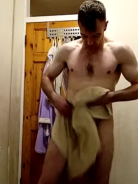 Snapshot of Eddyfrancis87 chatting on 12-19-25, 05:53 Eddyfrancis87 online show from 12-19-25, 05:53