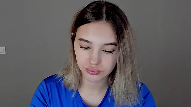 AngelicaKleee online show from 01-28-25, 03:57