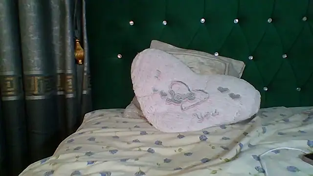 LeydiLi online show from 03-20-25, 07:04