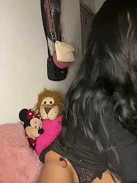 Charlotemonroe online show from 12-22-24, 05:23