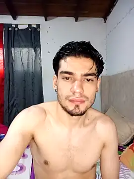 Snapshot of BlakeandRouse chatting on 01-18-26, 10:35 BlakeandRouse online show from 01-18-26, 10:35